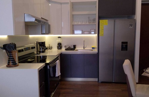 Zona 10 Apartment | Tranquil 3-bedroom apartment with fitness room and pool in Ciudad de Guatemala