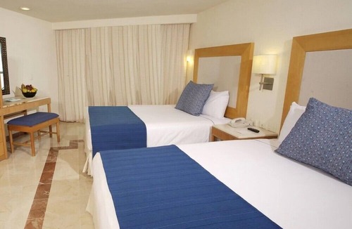 Cozumel Hotel | Tranquil Studio with Hot Tub & Spa Cozumel