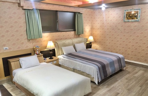 Yanpu Bed & Breakfast | Treehouse