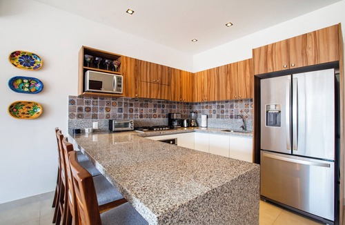 Diaz Ordaz Condo | Trendy Versalles 2BR | Pool, Gym & BBQ Area