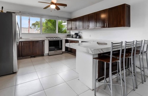 La Cruz de Huanacaxtle Villa | Tropical Villa w/Backyard + Beach Club Access