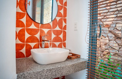 Hue Bed & Breakfast | TRUONG PHU HOUSE