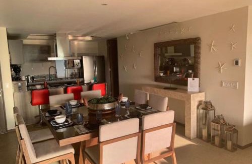 Costera Acapulco Apartment | TT-5-Acapulco Mexico getaway Ocean front Tiagotian