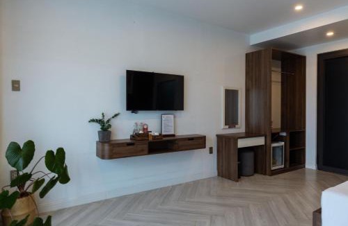Con Son Hotel | Tuấn Ninh Hotel II