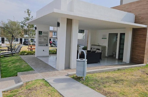 Queretaro House | Tu espacio ideal en Intercity Urban Corridor