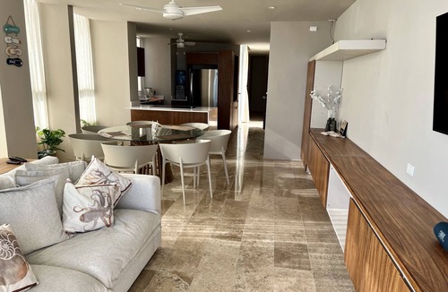 Telchac Puerto Apartment | Tu Oasis Moderno con Vista al mar en Telchac!