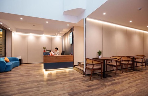 Binh Chanh Hotel | Tulip Hotel