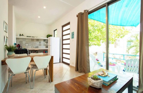 Akumal House | Two-Bedroom Family Bungalow -at- YOUR HAPPY PLACE!