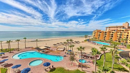 Puerto Penasco Apartment | Two-Story 3-Bedroom Beachfront Penthouse at Princesa Resort - BeachBumCondos