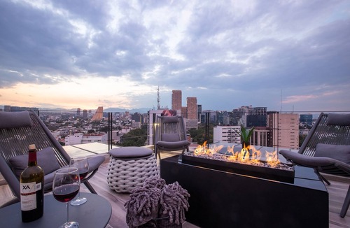 Granada Apartment | ULIV Suites Polanco