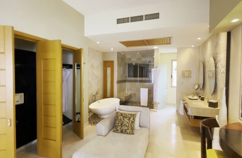 South Shore Hotel Area Resort | Ultra Threee Bedroom Suite, Oversized Baths, Daily Housekeeping, Panoramic Views