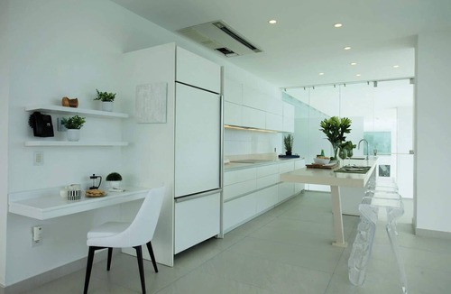 South Shore Hotel Area Apartment | Unique 2BR Corner Luxe Condo at Orchid by *Maxwell