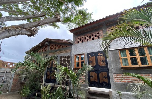 Sayulita Cabin | Unique artsy cabin, large window views