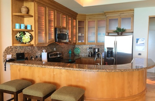Las Conchas Condo | Unsurpassed ocean views - 11th floor Tessoro 1102