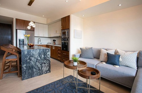 Diaz Ordaz Condo | Upscale 2BR Home + Rooftop Pool