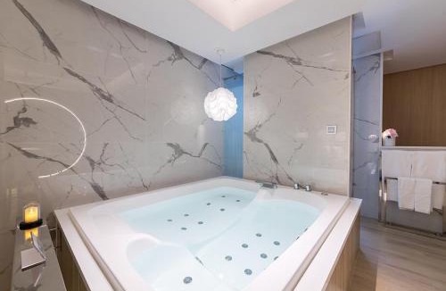 Xinwu District Hotel | Uya Motel