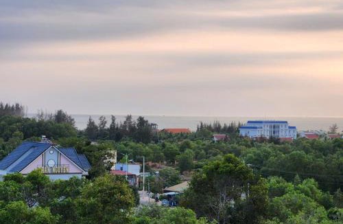 La Gi Hotel | Vườn Dừa Cam Bình 2