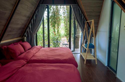 Da Lat House | Vạn Tùng Homestay & Café