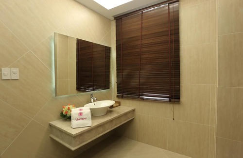 District 5 Hotel | Valentine Hotel
