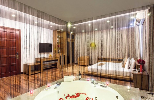 District 5 Hotel | VALENTINE HOTEL