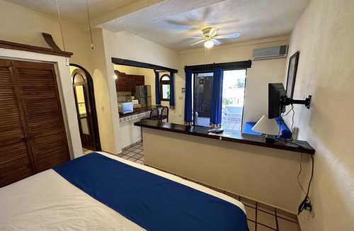 Romantic Zone Hotel | Vallarta Sun Suites