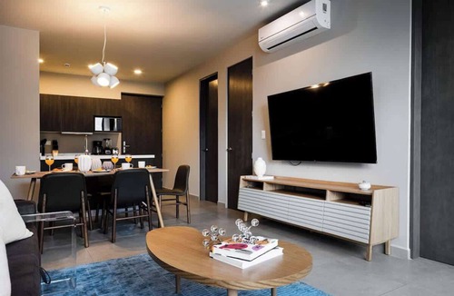 Monterrey Apartment | Valle Poniente, La Huasteca Views, Gym & Pool
