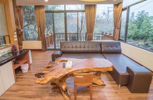 Xitou Bed & Breakfast | Valley Bed and Breakfast