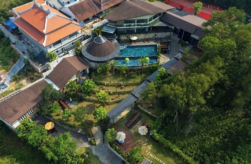 An Tay Villa | VALLEY DE MANGO VILLA
