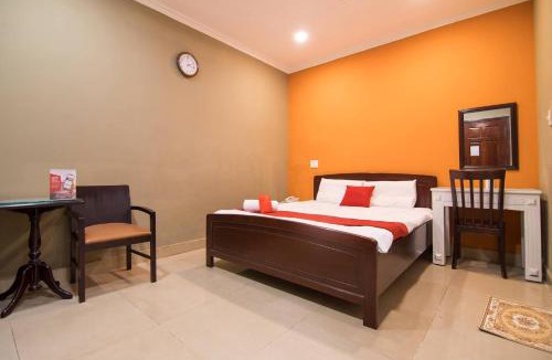 Phu Nhuan Hotel | Van Giao Hotel