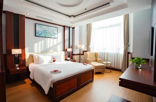 Ninh Kieu Hotel | Van Phat Riverside Hotel