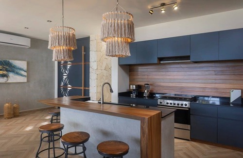 Tulsayab Villa | Vani: Oceanview Luxury Villa with Private Pool