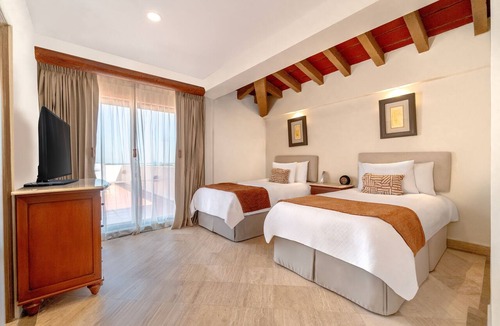 Marina Vallarta Resort | Velas Vallarta Suites Resort All Inclusive