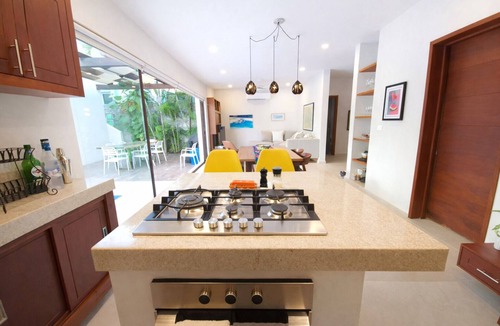 Akumal Villa | Ventura-Akumal-Incredible Artists retreat!