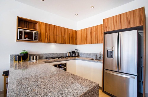Diaz Ordaz Condo | Versalles Retreat | Modern 2-BR w/Gym & BBQ
