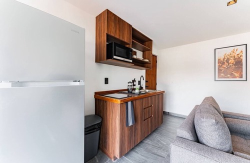 Santa Maria la Ribera Apartment | VH | Great apt balcony | Sta Ma la Ribera | 234