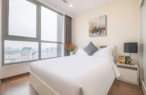 Hang Xanh Apartment | Vic Vinhomes Central Park