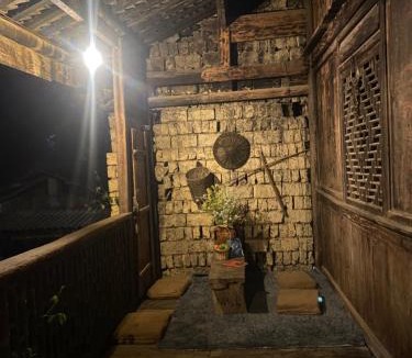 Dong Van House | Vieille Maison de Ma Lé