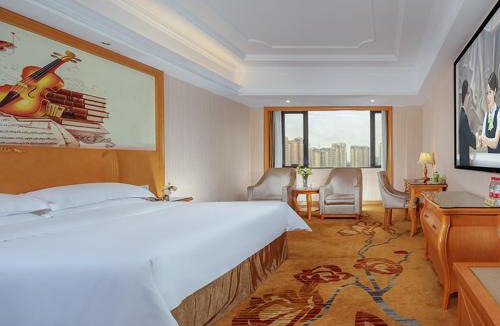 Wenjiang Hotel | Vienna Hotel Chengdu Wenjiang Zhujiang Plaza