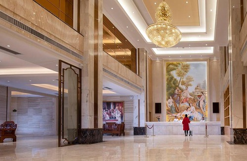 Qiongshan Hotel | Vienna Hotel(HaiKou High Speed Railway East Station)