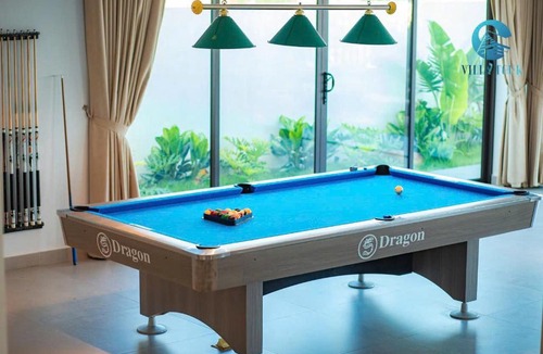 Bai Chay Villa | Villa 11 phòng ngủ, bể bơi riêng, phòng karaoke, Bãi Cháy, Hạ Long