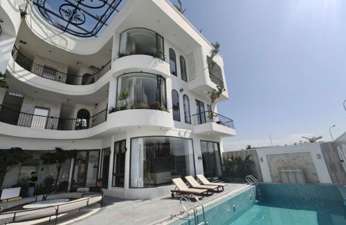 Son Tra Villa | Villa 12 Bedroom In Great Location Đà Nẵng