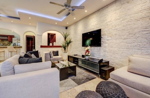 Playacar Fase I Villa | Villa 2 steps from the beach