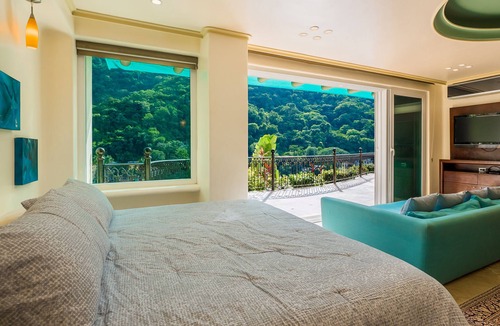 Boca de Tomatlan Hotel | Villa Armonia Boutique