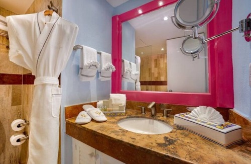 North Hotel Zone Hotel | Villa del Palmar Beach Resort and Spa, Puerto Vallarta One Bedroom Suite