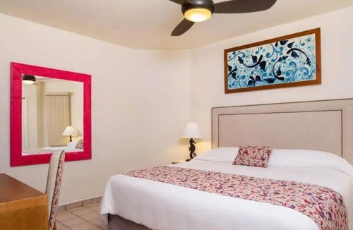 Cabo San Lucas Resort | Villa del Palmar Charming 1-bedroom resort in lovely Cabo San Lucas