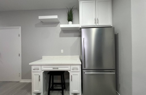 Brownsville Condo | Villa Escondida #3 -2BD- Straight Shot to SpaceX!
