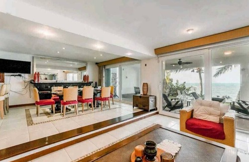 Zona Hotelera Villa | Villa Frente AL MAR muy Cerca de Todo