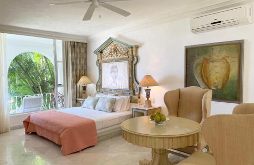 Las Brisas Villa | VILLA JADE LUXURY FULL SERVICE STAFF VILLA