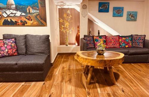 Colonia Meteorologico House | Villa Lol Tun Breakfast and Beach Club Included