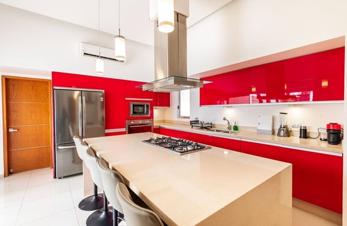 Puerto Juarez Villa | Villa Luxury White in Playa del Carmen